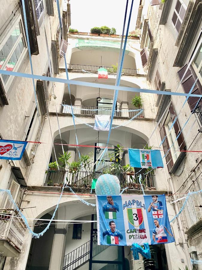 Terry'S House Apartment Napoli Bagian luar foto